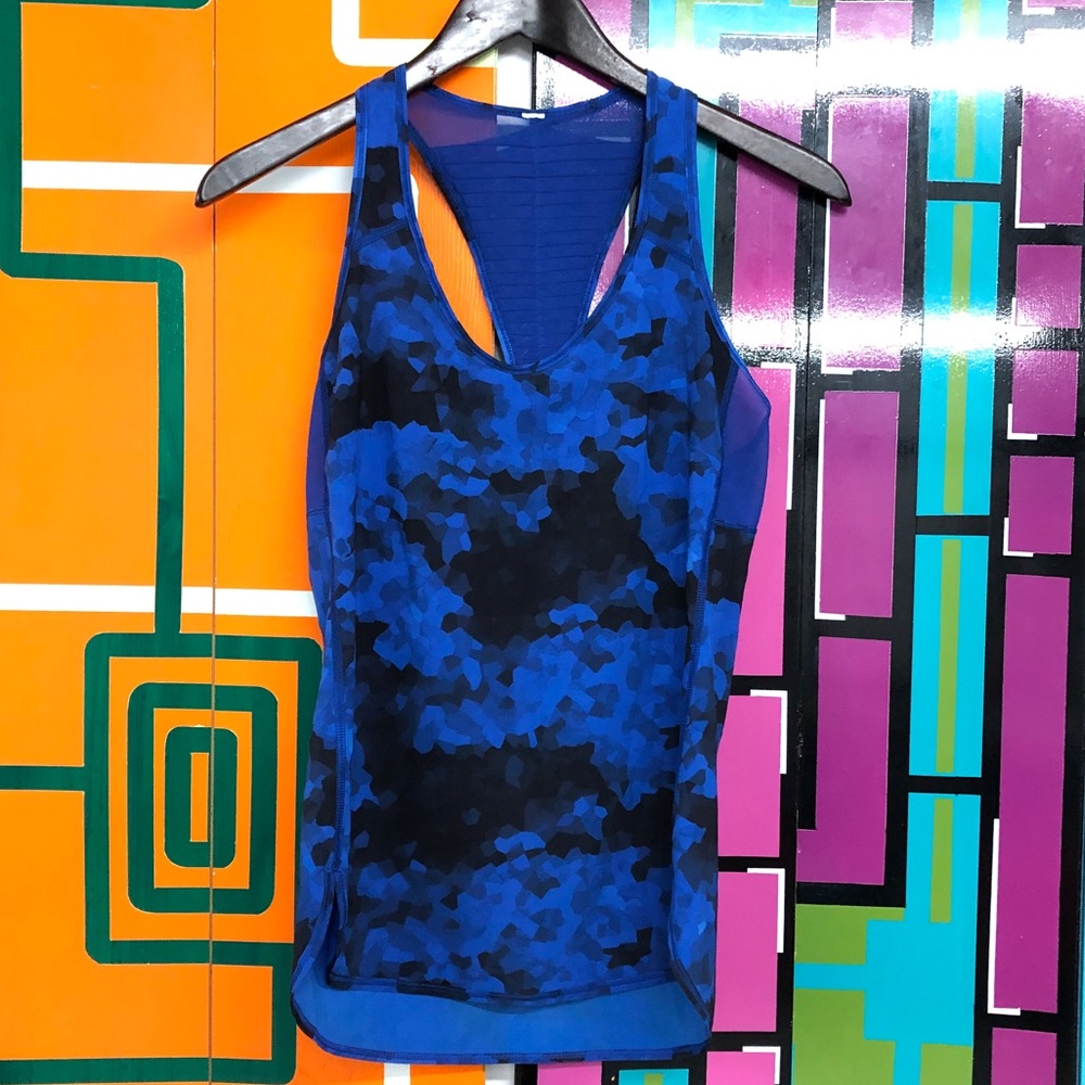 SOLd - Lululemon Camo Racer Tank Top